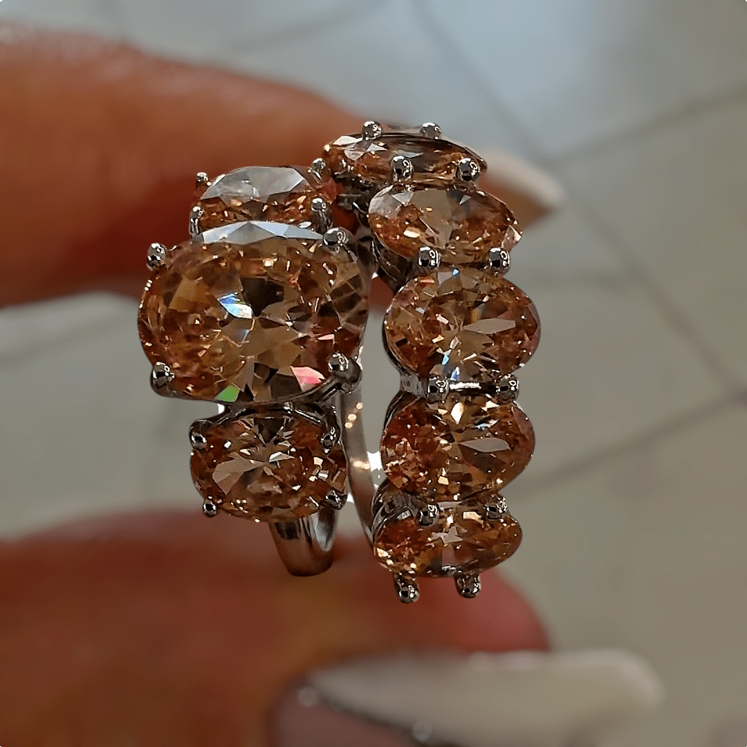 Conjunto de Anillos en Color Champán - ELEGANT