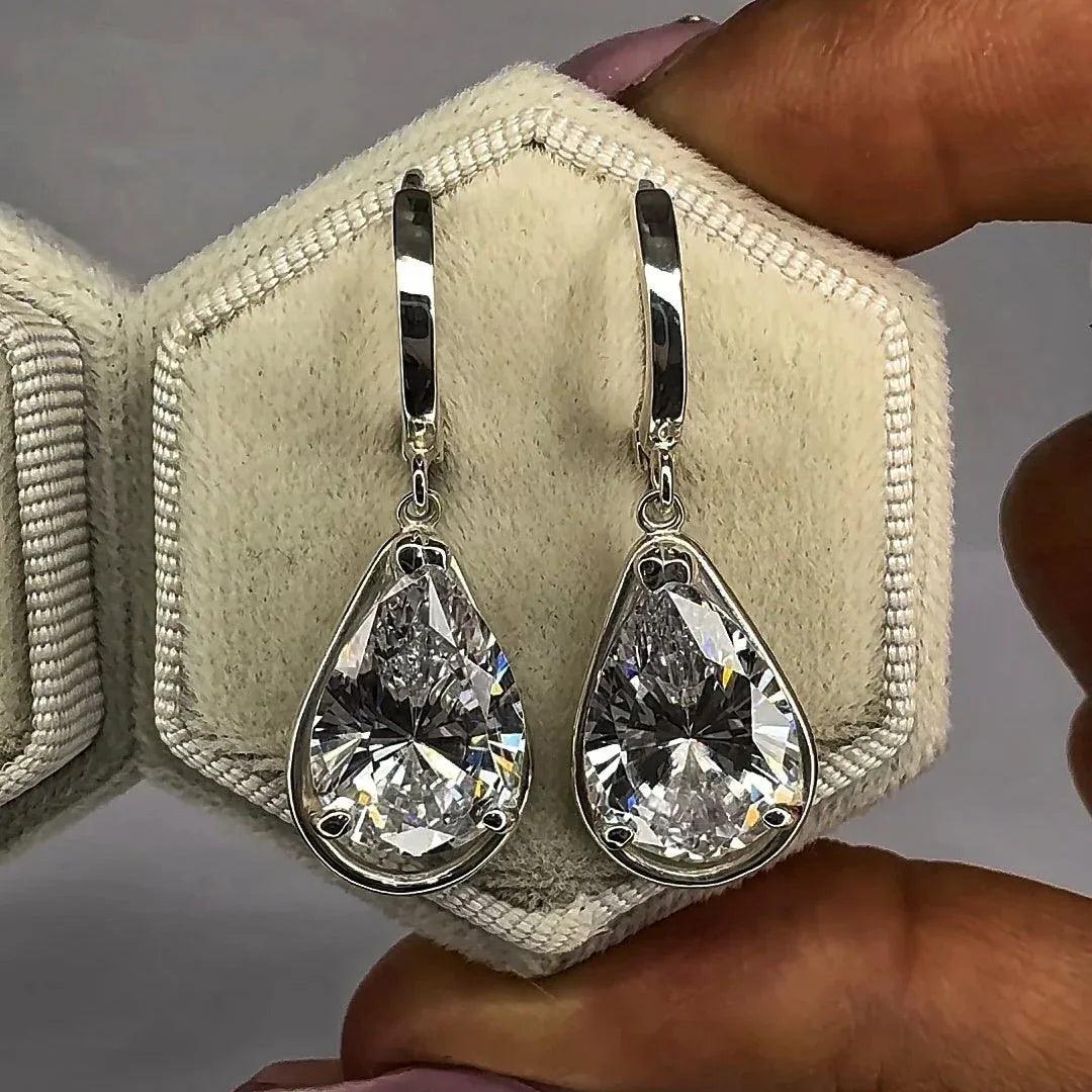 Pendientes de Plata en Forma de Gota - ELEGANT