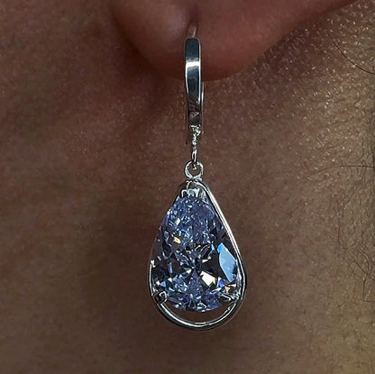 Pendientes de Plata en Forma de Gota - ELEGANT